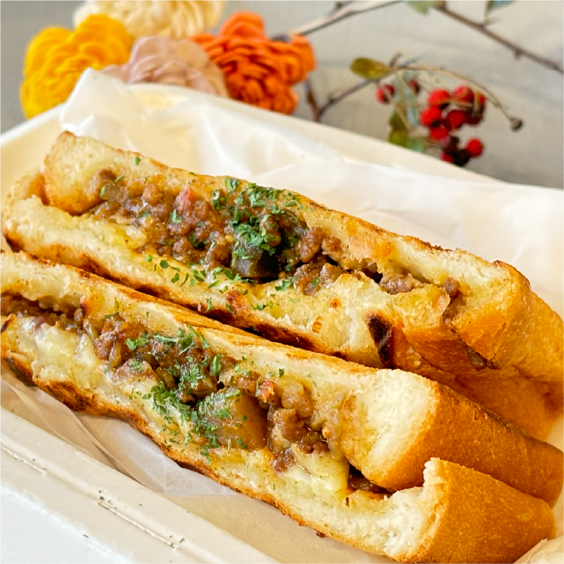 moc カレーサンド